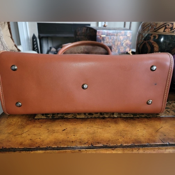 All Leather satchel with crossbody chain - Picture 4 of 12